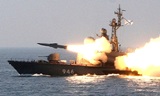 Катера российского ТОФ поразили цель в Японском море ракетами «Москит»