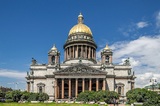 В Петербурге Исаакиевский собор открыл свою колоннаду и тут же собрал очередь