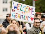 В Германии 130 тысяч мигрантов пропали из виду властей
