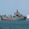 Корабль ЧМФ России привез в Севастополь 700 десантников - СМИ