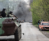 Украинские военные пригрозили повернуть колонну на Киев (ВИДЕО)