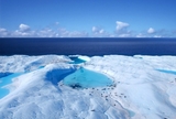 Британские ученые опасаются таяния Арктики в следующем году