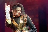 Альбом Майкла Джексона "Thriller" побил исторический рекорд продаж