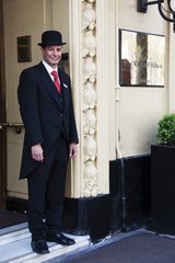 Британские гостиницы дешевле бронировать напрямую