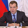 Медведев: Кабмин разработает план по импортозамещению в октябре
