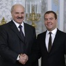 Медведев и Лукашенко обсудили контракты на поставку нефти и газа