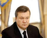 Песков объяснил, почему нельзя называть Януковича «марионеткой»