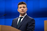 Зеленский «поблагодарил» депутатов Рады за то, что продолжают «пробивать дно»