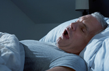 Ученые: 80% людей испытывают остановку дыхания во сне