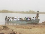 Более 250 беженцев из Южного Судана утонули при переправе