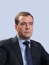 Рейтинг Медведева за месяц упал на 10%