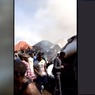 В Конго пассажирский самолет рухнул на жилые дома