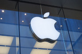 Apple отказалась перечислять выплаты российским разработчикам на счета в Сбербанке