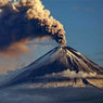 На Камчатке вслед за Ключевской пыхнул пеплом вулкан Шивелуч