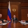 Медведев поручил проработать ответ на санкции США против "Северного потока - 2"