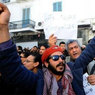 Тысячи жителей Туниса вышли на антитеррористический митинг