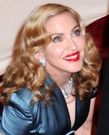 Мадонна сделала очередную пластическую операцию накануне "Оскара" (ФОТО)