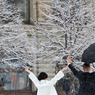 Москвичей ждет морозная и снежная погода на Новый год