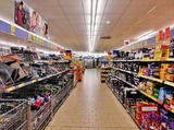 Минпромторг не поддержал идею закрывать супермаркеты на выходные