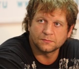 Александр Емельяненко встретится на ринге с подопечным Олейника
