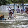 В результате наводнения в Индии погибли как минимум 10 человек
