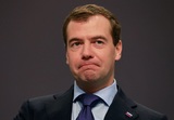 Медведев назвал причину ухода правительства в отставку