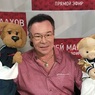 Звезда 80-х Михаил Муромов своими руками излечил тяжелую болезнь