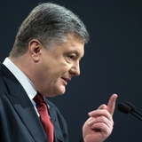 Президент Украины выступил с обращением к народу (ВИДЕО)