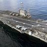Американский эсминец уступил дорогу иранскому катеру в Персидском заливе