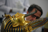 Тутанхамон был не тем, кем кажется: золотая маска - не его (ФОТО)