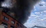 В Москве горящий склад обрушился на площади 1,5 тыс. кв. м