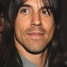 Фронтмен  Red Hot Chili Peppers попал в больницу