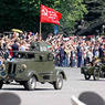 В Харькове отменили парад военной техники и фейерверк