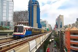 В Бангкоке встало наземное метро