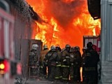 В Москве загорелись бытовки строителей, эвакуировано 170 человек