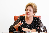 Продолжается процесс отстранения от власти бразильского президента Дилмы Роуссефф