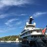 Самая длинная частная яхта российского миллиардера Мельниченко арестована в Британии