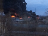 В России снова загорелся торговый центр, на сей раз во Владивостоке