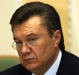 Янукович: Я считаю себя законным главой украинского государства