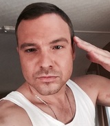 Актер Алексей Чадов выложил в Сети снимок своей новой пассии