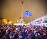 В Киеве 10 тыс человек пришли почтить память жертв Евромайдана