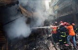 Более 80 человек погибло в результате пожара в столице Бангладеш