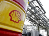 В Кельне загорелся завод Shell после взрыва резервуара с толуолом