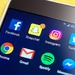 Instagram начал предупреждать пользователей о фейках и оскорблениях
