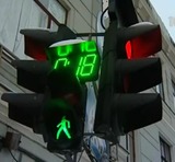 Возьми светофор в дорогу: новые московские ПДД