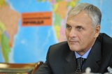 Экс-губернатор Сахалина приговорён к 13 годам колонии за взятки