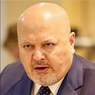 Международный уголовный суд временно отстранил от должности главного прокурора Карима Хана