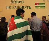 В Абхазии проходят досрочные выборы президента