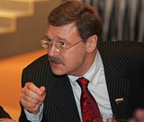 Удар по Сирии - попытка помешать работе ОЗХО, считает сенатор Косачев