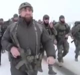 Тысяча бойцов СОБРа сопровождали Кадырова к могиле отца